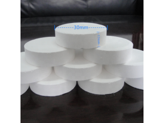 Chemical water treatment 1-bromo-3-chloro-5,5-dimethylhydantoin  Bromine tablet CAS No. 32718-18-6  for spa, swimming pool