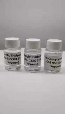 cosmetic-grade-dicaprylyl-carbonate-cas-1680-31-5-big-0